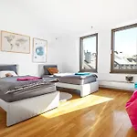 160M2 Penthouse In The City Centre With A Balcony And The City View