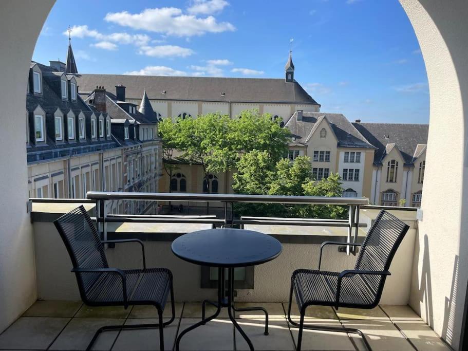 160m2 Penthouse In The Centre With A Balcony And The View *