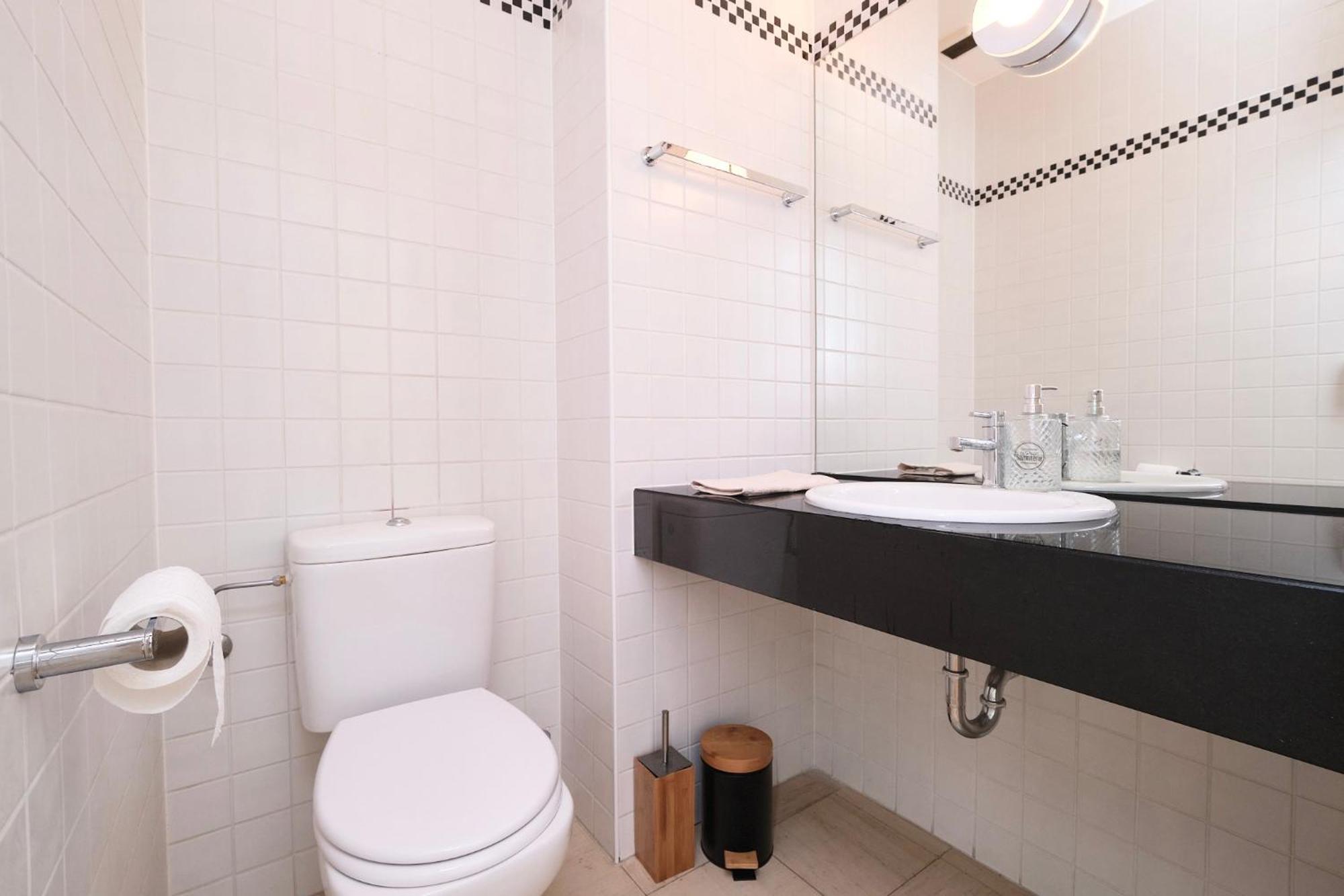 Appartement 160m2 Penthouse In The Centre With A Balcony And The View